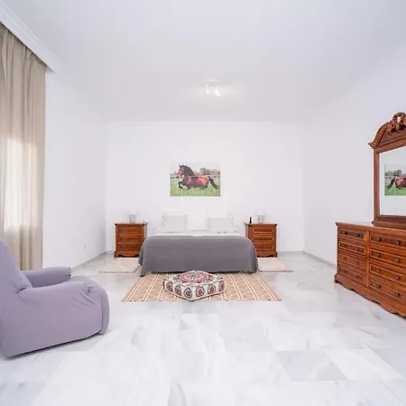 Hacienda Cantalapiedra Tatil Evi *