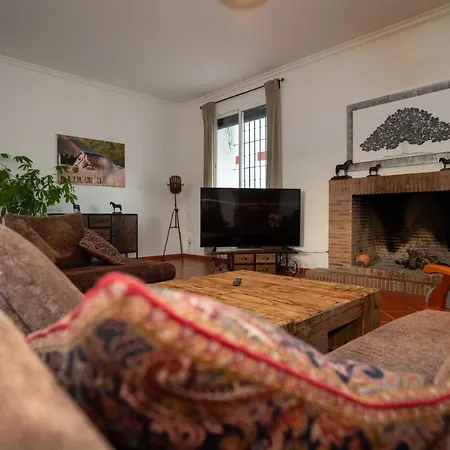 Hacienda Cantalapiedra Tatil Evi El Ronquillo
